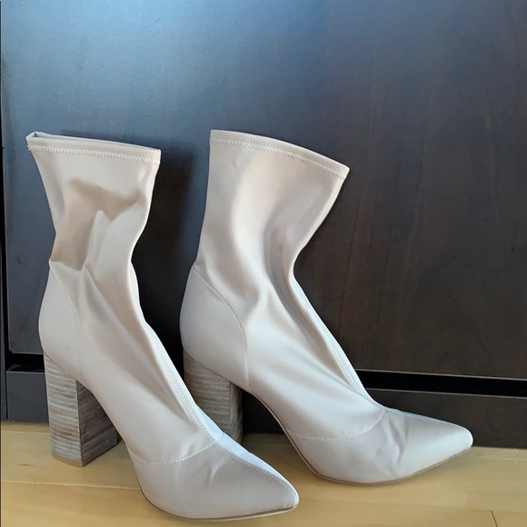 Beige sock boots with block heel - Picture 2 of 5